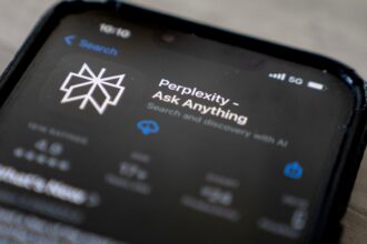 108184846 1755017629592 gettyimages 2217553821 perplexity ai app.jpeg