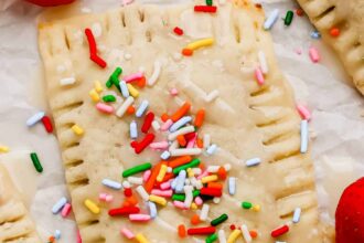 Strawberry pop tarts2 3.jpg