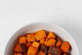 Air fryer sweet potato cubes 4.jpg
