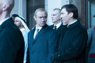 Jude law as vladimir putin and paul dano in the wizard of the kremlin.jpg