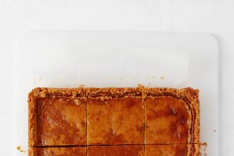 Vegan pumpkin bars 4.jpg