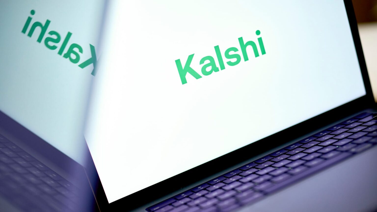 108141257 1746480026270 gettyimages 2198224769 cryptocom kalshi.jpeg