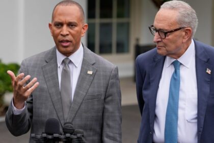 Ap25272746982250 e1759618806112.jpg