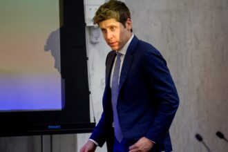 Gettyimages 2225608132.jpg