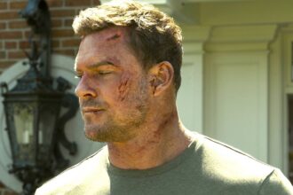 Alan ritchson s jack reacher needs neagley more than she needs him.jpg