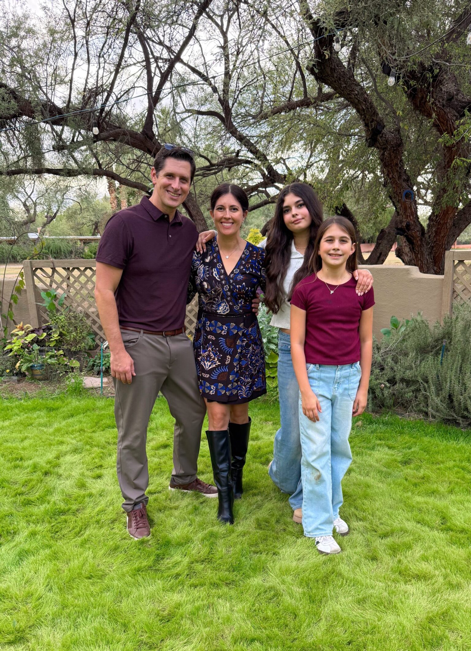 Fam at thanksgiving.jpg