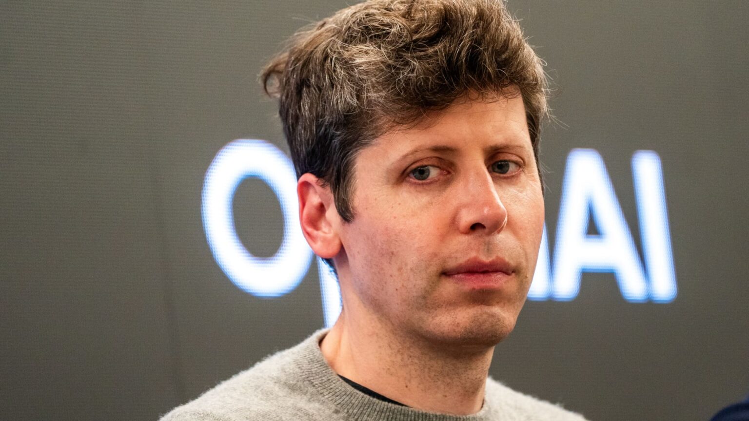 108204530 1758900517239 gettyimages 2236544077 stargate data center.jpeg