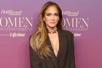 Jennifer lopez gettyimages 2249806418.jpg