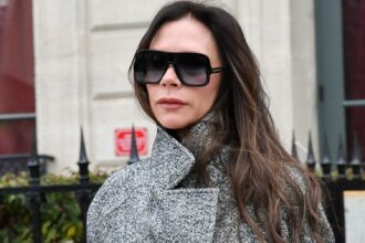 Victoria beckham kitchen apron dress scaled e1680241940282.jpg