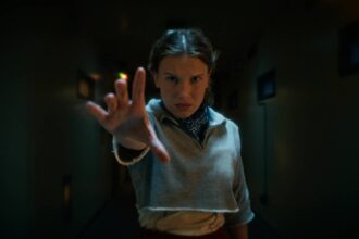 Eleven using her powers in strangerthings season 5.jpg