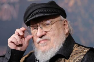 Game of thrones george r r martin.jpg