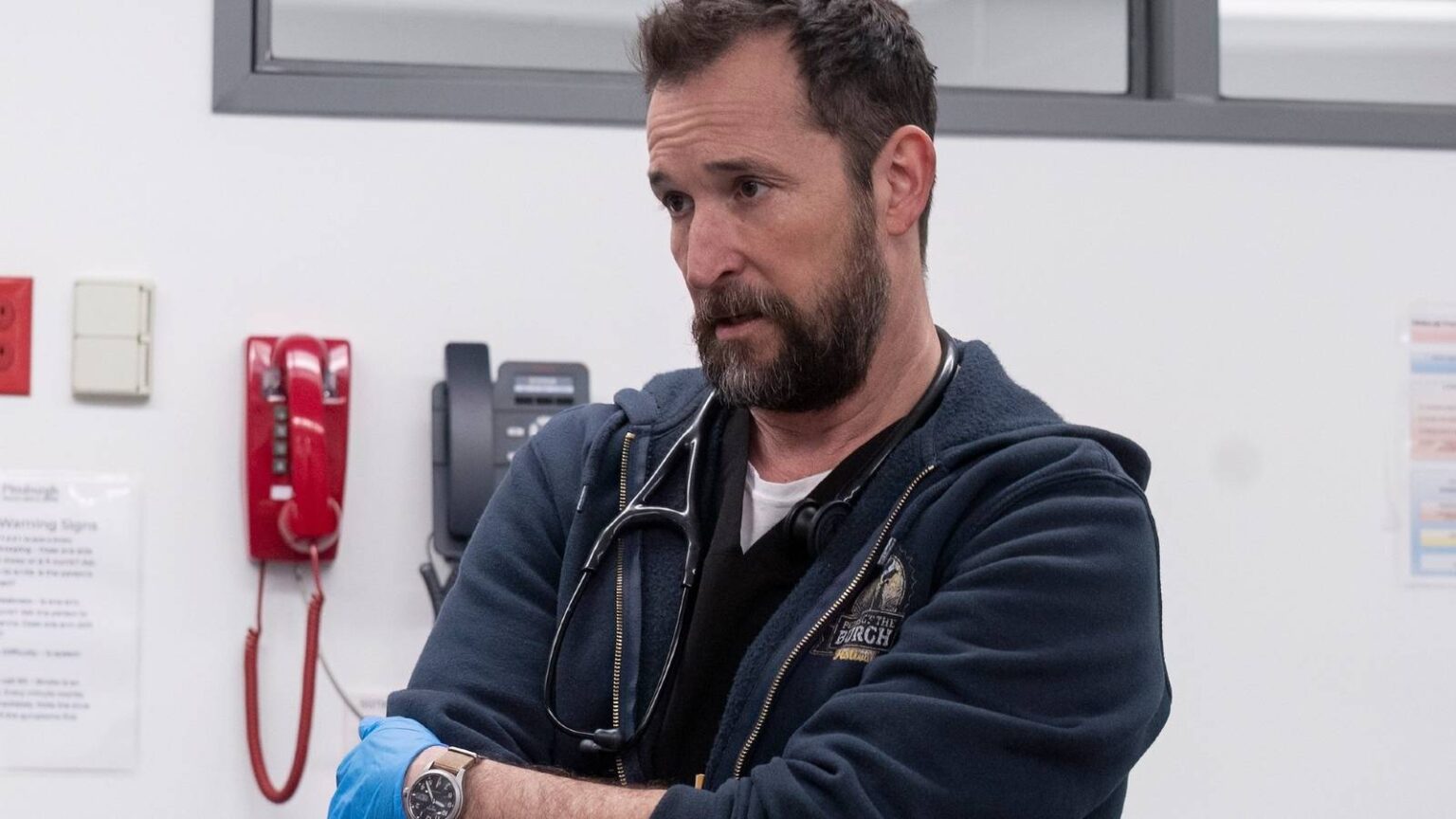 Noah wyle in the pitt.jpg