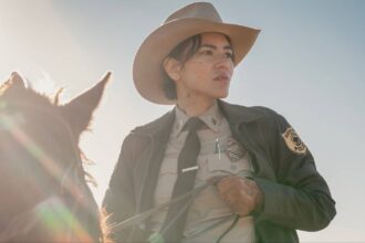 Bernadette manuelito jessica matten on horseback in netflix s dark winds.jpg