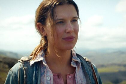 Millie bobby brown as eleven in the stranger things ending.jpg