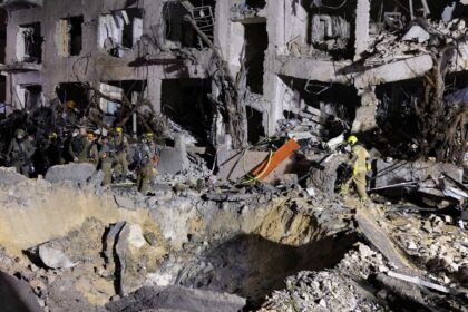 108271500 1772330564517 gettyimages 2263609426 israel us iran.jpeg