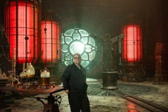 Lab batteries 1 guillermo deltoro 0001 r.jpg