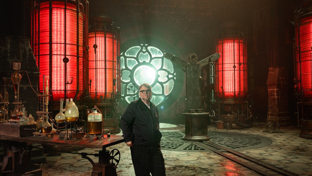 Lab batteries 1 guillermo deltoro 0001 r.jpg