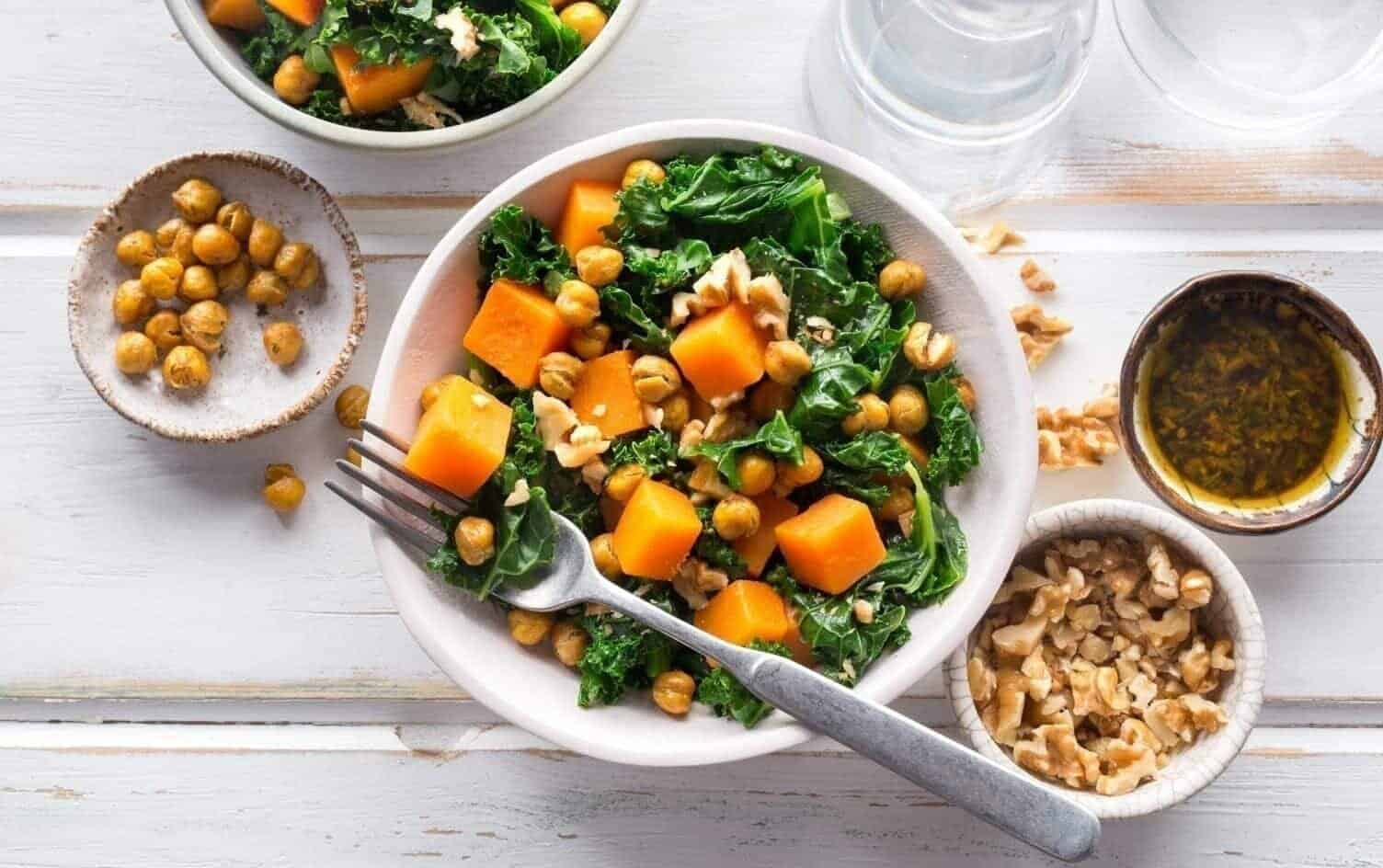 Sweet potato and roasted chickpea bowl 1.jpg