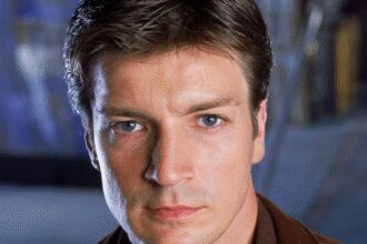 Nathan filllion firefly.jpg