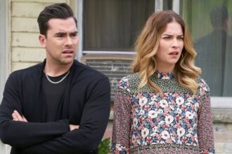 Sitcom schitt s creek.jpg