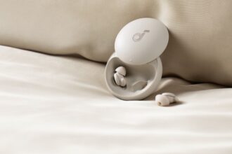 Soundcore sleep a20 lifestyle image1.jpg