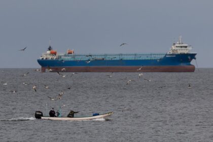 108286729 17751427472026 03 25t150809z 795080151 rc2obkayr08e rtrmadp 0 iran crisis gulf oman.jpeg