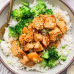 Honey sriracha chicken 03.jpg