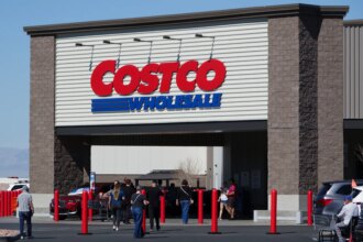 News tariff refund costco.jpg