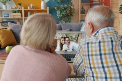 Practical tips to support your parents confidence as they age.jpg