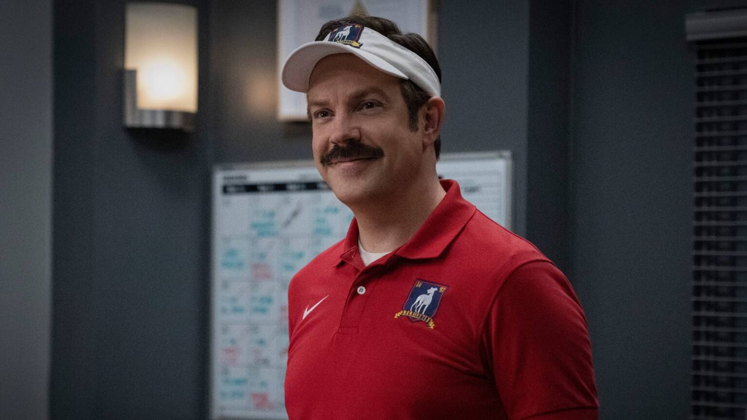 Jason sudeikis as ted lasso in ted lasso season 3.jpg