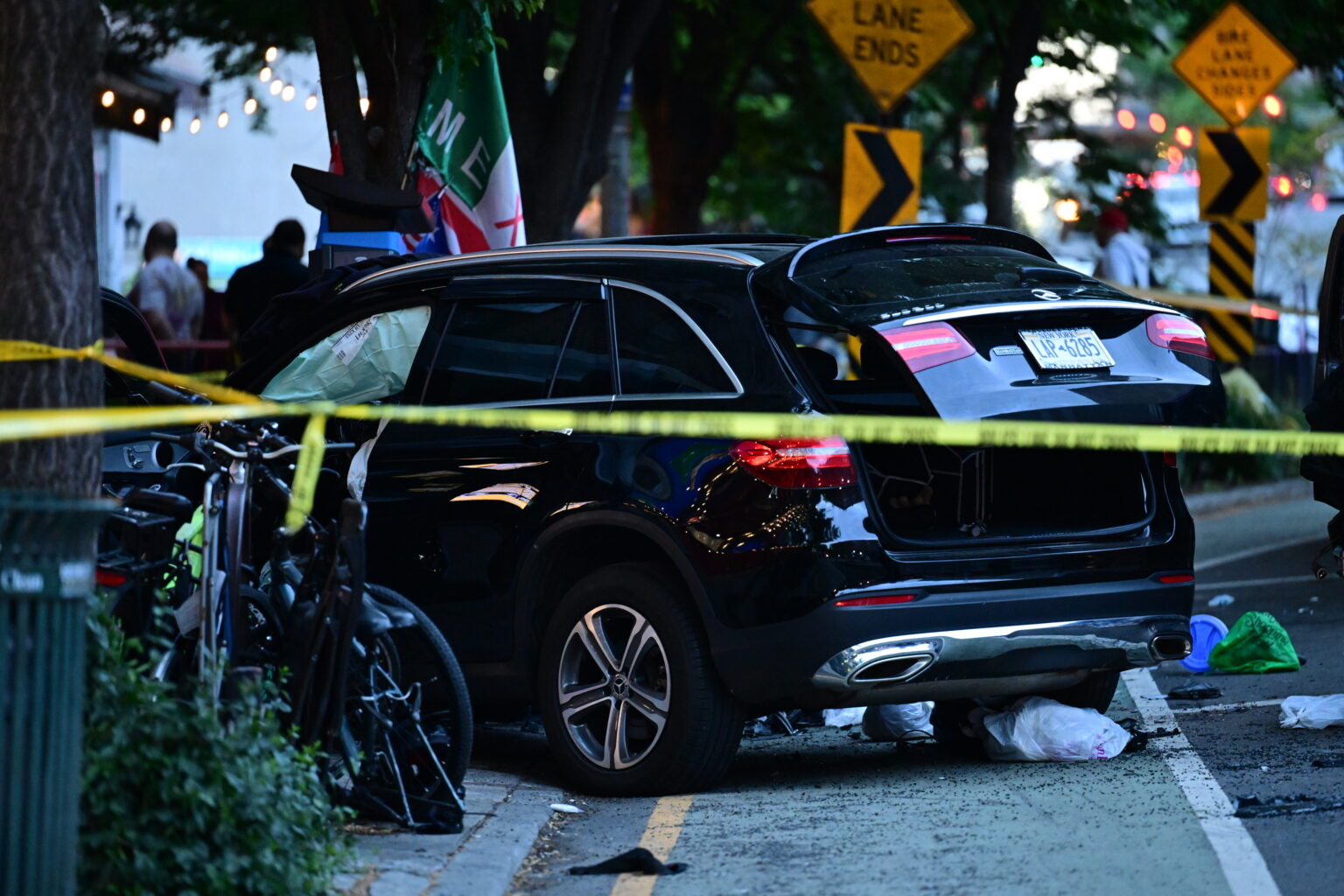 Prayers up 2 killed and at least 3 critically injured after drunk driver plows onto nyc sidewalk vid.jpeg