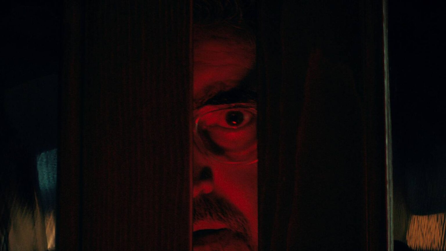 Alfred molina as sam cooper under red light in the boroughs.jpg