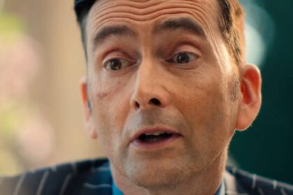 David tennant is looking at someone in rivals season 2.jpg