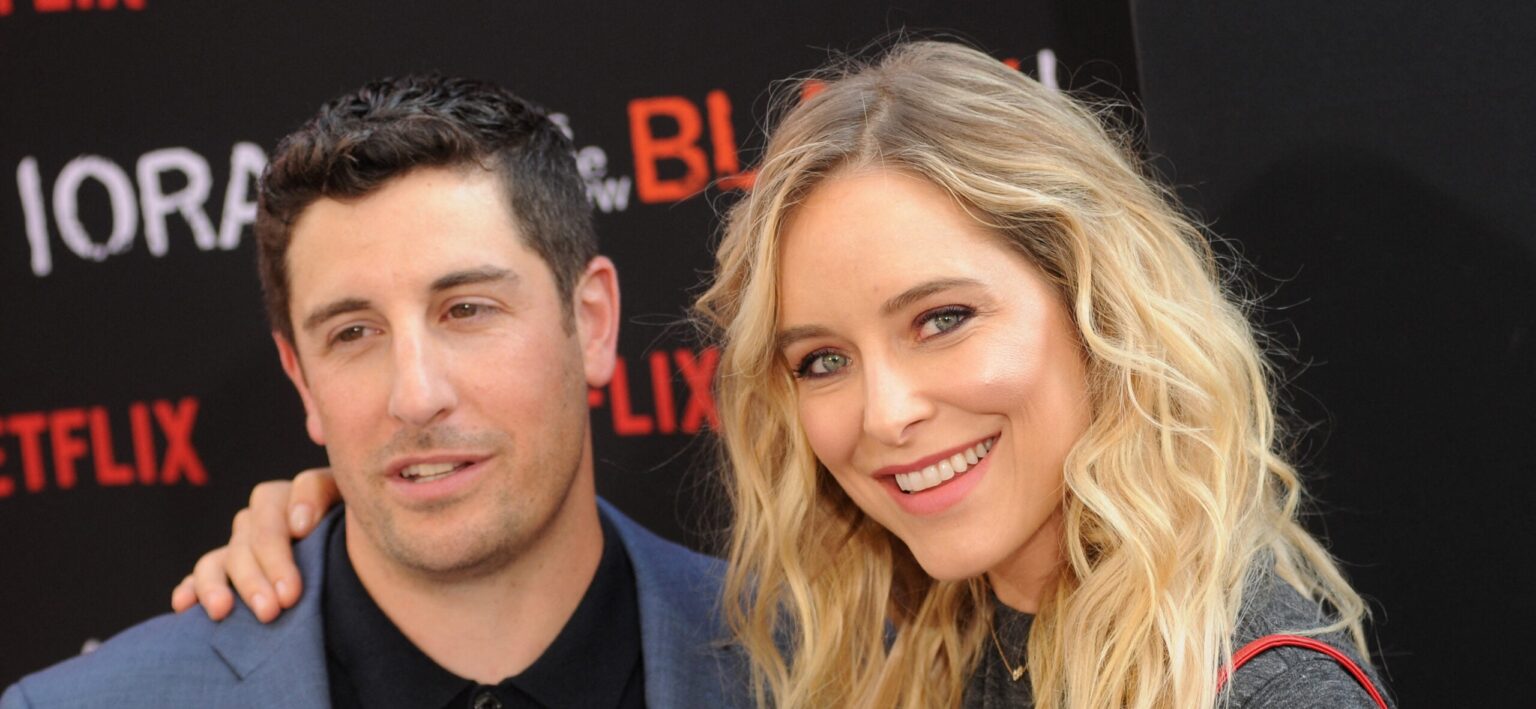 Jason biggs and jenny mollen scaled.jpg