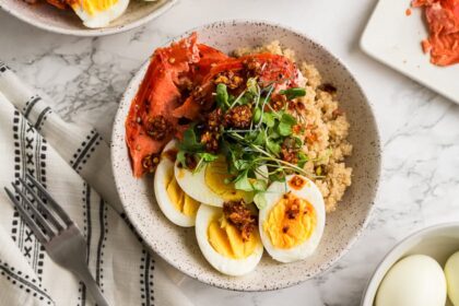 Smoked salmon quinoa bowl social 1.jpg