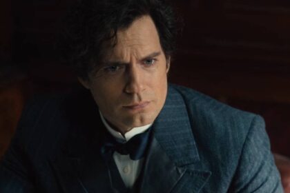 Henry cavill in enola holme 3.jpg
